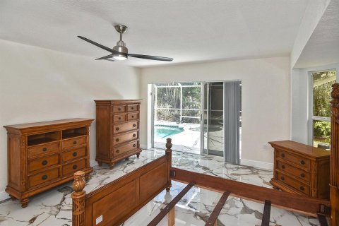 House in Punta Gorda, Florida 3 bedrooms, 188.31 sq.m. № 1737219 - photo 28
