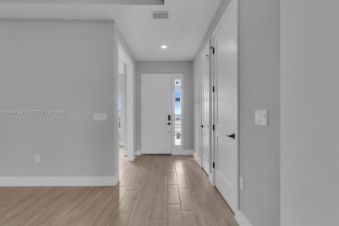 Casa en venta en Palm Bay, Florida, 3 dormitorios № 2063150 - foto 20