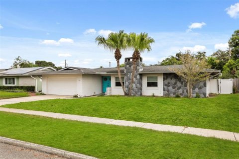 Villa ou maison à vendre à Winter Park, Floride: 3 chambres, 146.14 m2 № 2407050 - photo 2