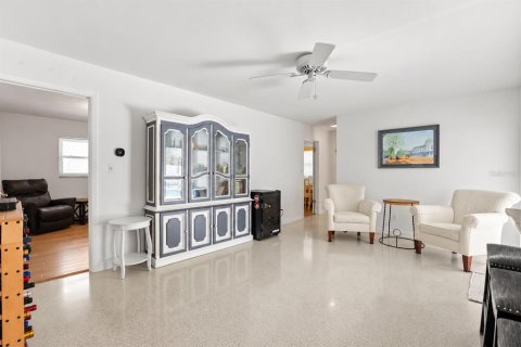 Villa ou maison à vendre à Winter Park, Floride: 3 chambres, 146.14 m2 № 2407050 - photo 19
