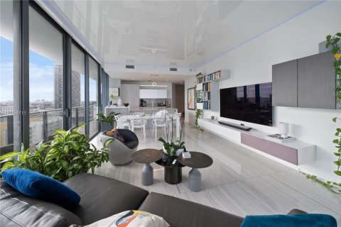 Condo in Miami, Florida, 4 bedrooms  № 2171778 - photo 3