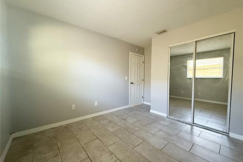 House in Clearwater, Florida 3 bedrooms, 106.28 sq.m. № 2092985 - photo 14