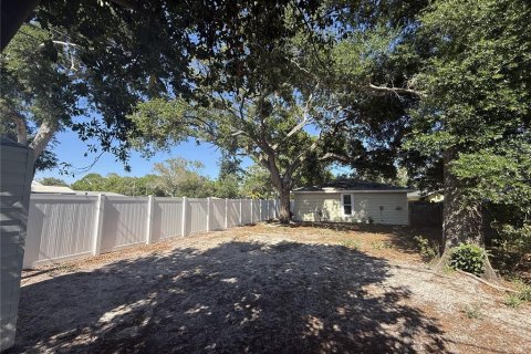 House in Clearwater, Florida 3 bedrooms, 106.28 sq.m. № 2092985 - photo 19