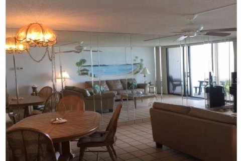 Copropriété à louer à Clearwater, Floride: 2 chambres, 119.01 m2 № 212871 - photo 9