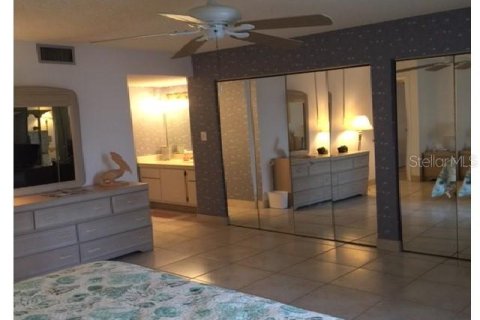 Copropriété à louer à Clearwater, Floride: 2 chambres, 119.01 m2 № 212871 - photo 15