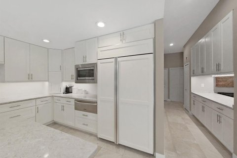 Villa ou maison à vendre à Saint Petersburg, Floride: 3 chambres, 233.84 m2 № 2205617 - photo 18