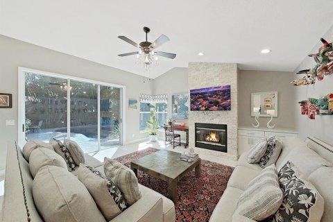 Villa ou maison à vendre à Saint Petersburg, Floride: 3 chambres, 233.84 m2 № 2205617 - photo 21