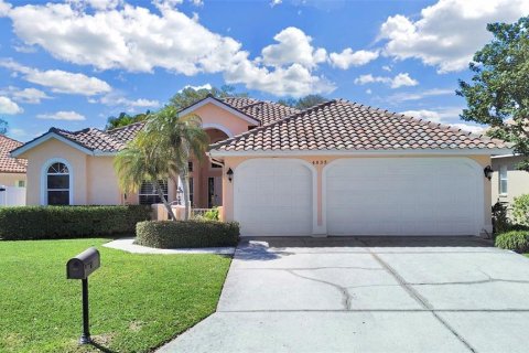 Villa ou maison à Saint Petersburg, Floride 3 chambres, 233.84 m2 № 2205617