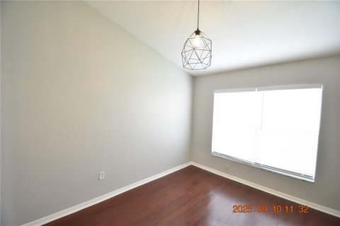 Villa ou maison à louer à Gibsonton, Floride: 4 chambres, 168.71 m2 № 1903303 - photo 9