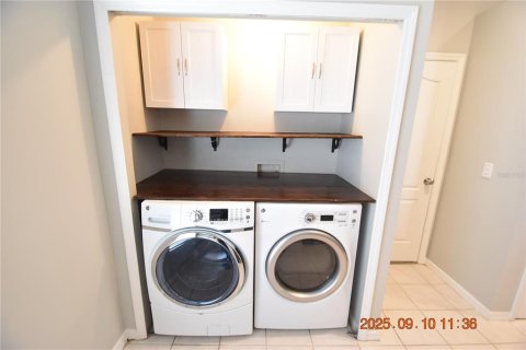 Villa ou maison à louer à Gibsonton, Floride: 4 chambres, 168.71 m2 № 1903303 - photo 16