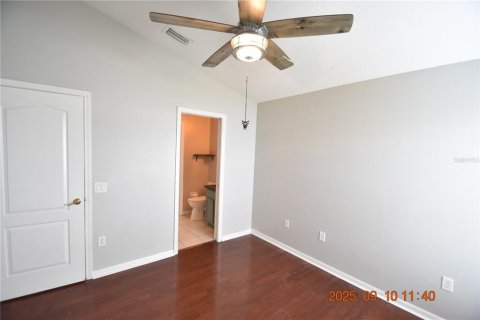 Villa ou maison à louer à Gibsonton, Floride: 4 chambres, 168.71 m2 № 1903303 - photo 28