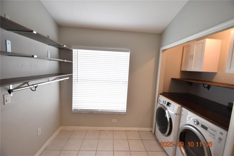 Villa ou maison à louer à Gibsonton, Floride: 4 chambres, 168.71 m2 № 1903303 - photo 15