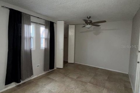 Copropriété à louer à Gainesville, Floride: 2 chambres, 90.3 m2 № 2403459 - photo 8
