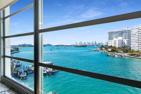 Copropriété à vendre à Miami Beach, Floride: 1 chambre, 60.39 m2 № 2046017 - photo 10