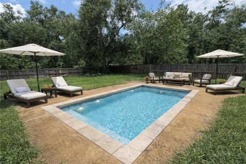 House in Branford, Florida 3 bedrooms, 178.56 sq.m. № 2207420 - photo 19
