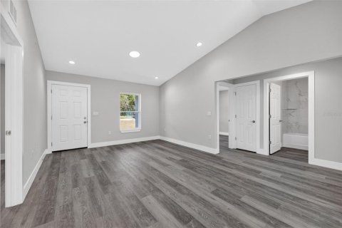 House in Ocala, Florida 3 bedrooms, 100.98 sq.m. № 2222922 - photo 17