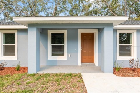 House in Ocala, Florida 3 bedrooms, 100.98 sq.m. № 2222922 - photo 4