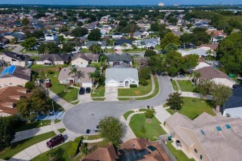 Villa ou maison à vendre à Orlando, Floride: 3 chambres, 180.6 m2 № 2303374 - photo 3