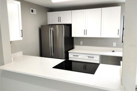 Dúplex en venta en Altamonte Springs, Florida, 3 dormitorios, 111.48 m2 № 1905228 - foto 14
