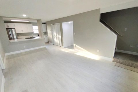 Dúplex en venta en Altamonte Springs, Florida, 3 dormitorios, 111.48 m2 № 1905228 - foto 18