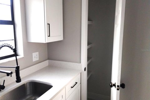 Dúplex en venta en Altamonte Springs, Florida, 3 dormitorios, 111.48 m2 № 1905228 - foto 23