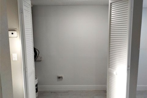 Dúplex en venta en Altamonte Springs, Florida, 3 dormitorios, 111.48 m2 № 1905228 - foto 21