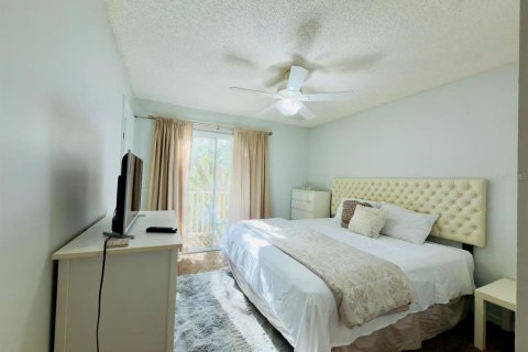Touwnhouse à louer à Kissimmee, Floride: 3 chambres, 119.94 m2 № 2111995 - photo 12