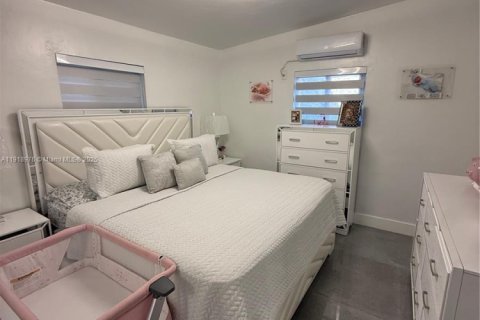 Casa en venta en Homestead, Florida, 2 dormitorios, 105.07 m2 № 1974377 - foto 5