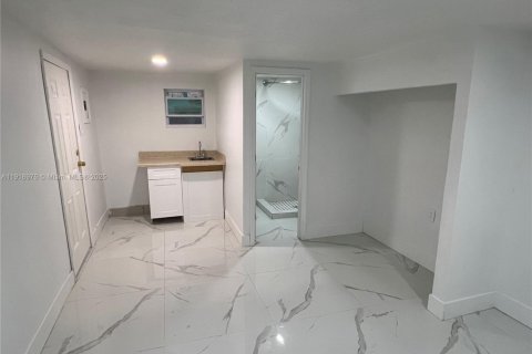 Casa en venta en Homestead, Florida, 2 dormitorios, 105.07 m2 № 1974377 - foto 9