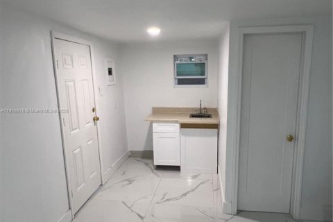 Casa en venta en Homestead, Florida, 2 dormitorios, 105.07 m2 № 1974377 - foto 8