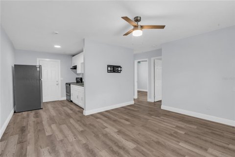 Appartement à louer à Tampa, Floride: 2 chambres, 120.4 m2 № 2398790 - photo 5