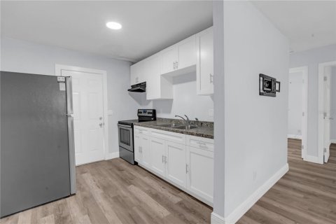 Appartement à louer à Tampa, Floride: 2 chambres, 120.4 m2 № 2398790 - photo 6