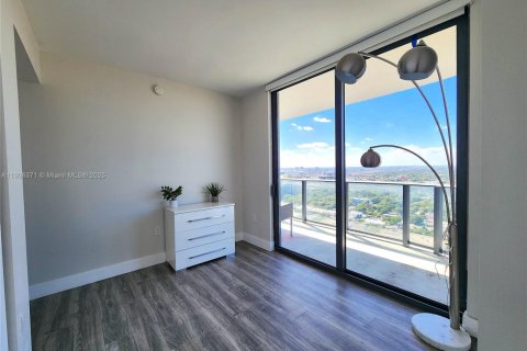 Copropriété à louer à Miami, Floride: 2 chambres, 77.57 m2 № 1967897 - photo 15