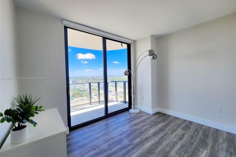 Copropriété à louer à Miami, Floride: 2 chambres, 77.57 m2 № 1967897 - photo 16