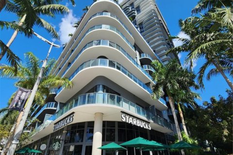 Copropriété à louer à Miami, Floride: 2 chambres, 77.57 m2 № 1967897 - photo 25