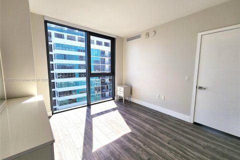 Copropriété à louer à Miami, Floride: 2 chambres, 77.57 m2 № 1967897 - photo 12