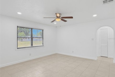 Villa ou maison à vendre à Sarasota, Floride: 3 chambres, 110.18 m2 № 2132779 - photo 4