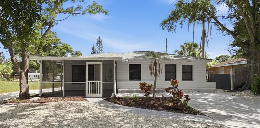 Villa ou maison à Sarasota, Floride 3 chambres, 110.18 m2 № 2132779