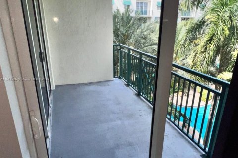 Купить кондоминиум в Плантация, Флорида 2 спальни, 124.02м2, № 1958408 - фото 13