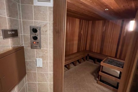 Купить кондоминиум в Плантация, Флорида 2 спальни, 124.02м2, № 1958408 - фото 24