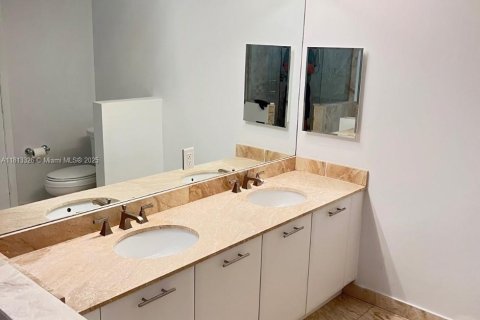 Купить кондоминиум в Плантация, Флорида 2 спальни, 124.02м2, № 1958408 - фото 9