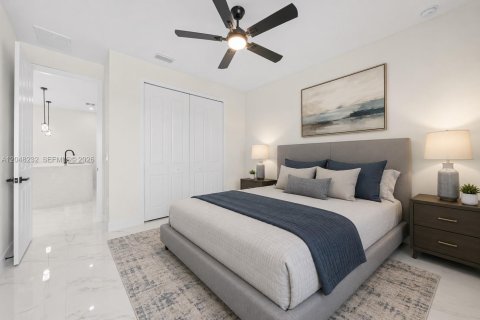 Immobilier commercial à vendre à Cape Coral, Floride: 222.97 m2 № 2276557 - photo 18