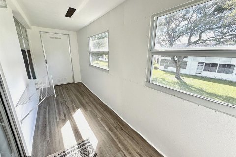 Condo in Deerfield Beach, Florida, 2 bedrooms № 2081805 - photo 30