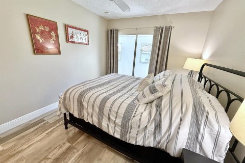 Condo in Deerfield Beach, Florida, 2 bedrooms № 2081805 - photo 29