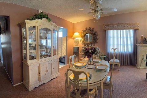Copropriété à vendre à Sarasota, Floride: 2 chambres, 123.56 m2 № 2105864 - photo 6
