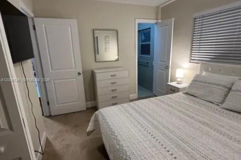 Casa en alquiler en Cape Coral, Florida, 3 dormitorios, 120.77 m2 № 2076309 - foto 29