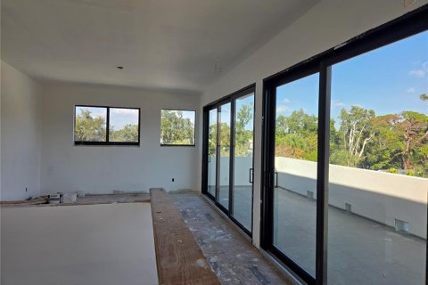 Duplex in Sarasota, Florida 4 bedrooms, 236.53 sq.m. № 2230032 - photo 3