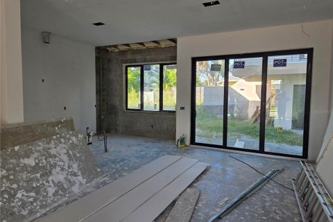 Duplex in Sarasota, Florida 4 bedrooms, 236.53 sq.m. № 2230032 - photo 7