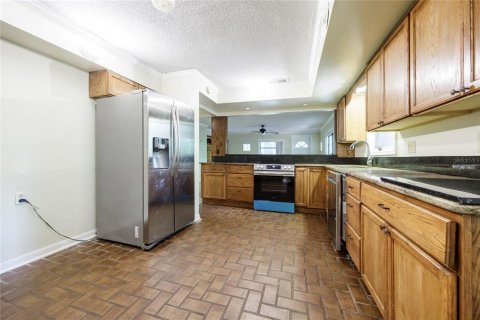 House in Gainesville, Florida 6 bedrooms, 356.93 sq.m. № 1894884 - photo 25