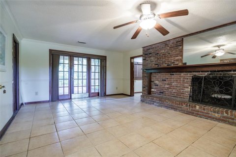 House in Gainesville, Florida 6 bedrooms, 356.93 sq.m. № 1894884 - photo 10